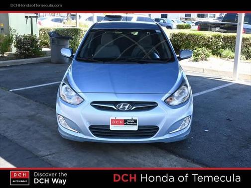 2012 Hyundai Accent SE