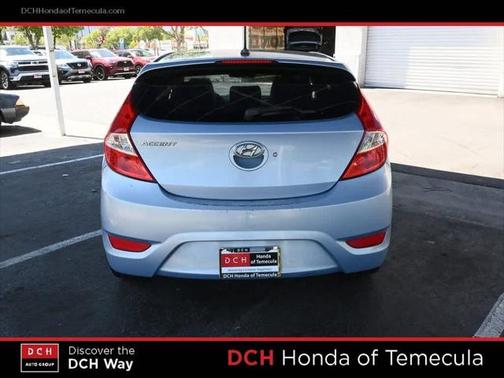 2012 Hyundai Accent SE