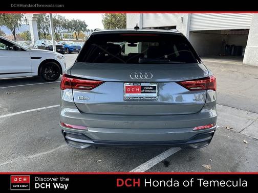 2021 Audi Q3 45 S line Premium