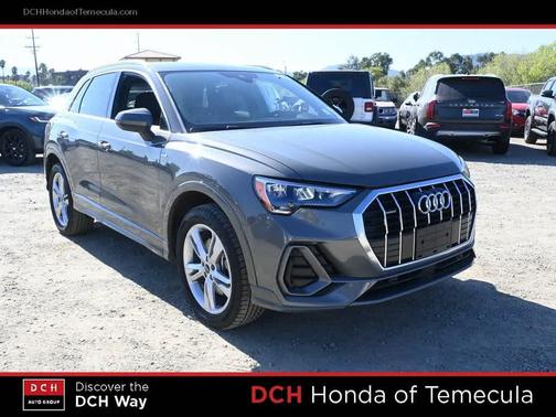 2021 Audi Q3 45 S line Premium