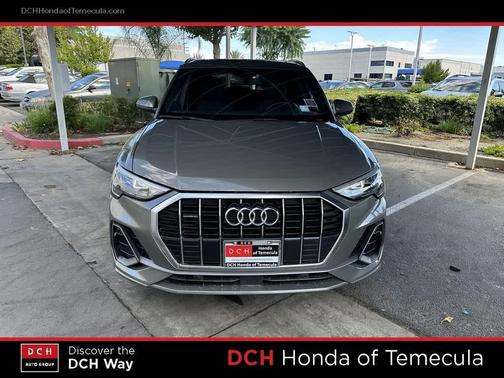 2021 Audi Q3 45 S line Premium