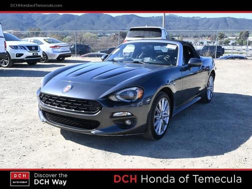 2019 FIAT 124 Spider Base