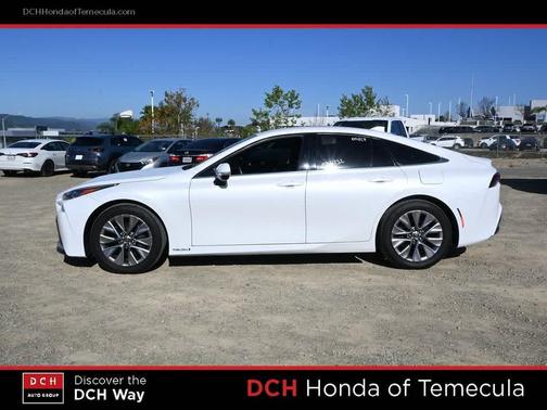 2023 Toyota Mirai Base