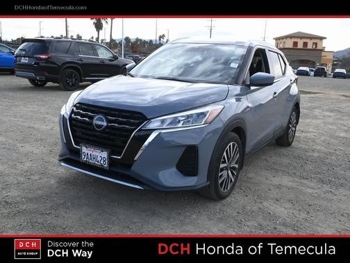 2022 Nissan Kicks SV