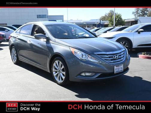2013 Hyundai SONATA SE