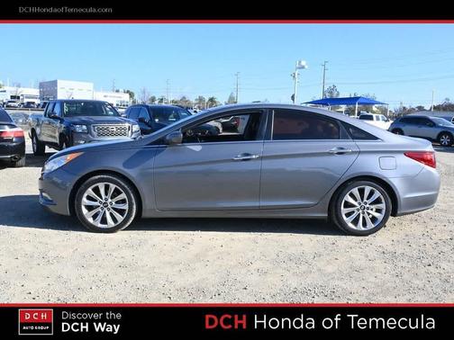 2013 Hyundai SONATA SE