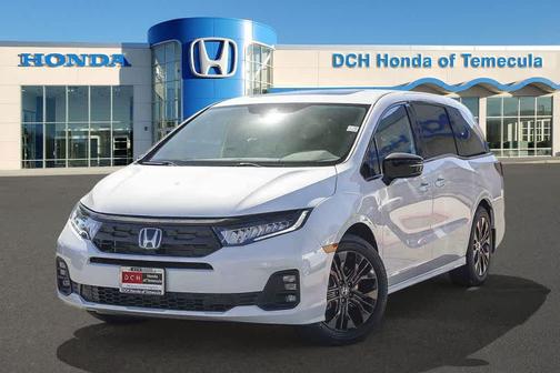 Platinum White Pearl 2026 Honda Odyssey Sport-L