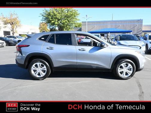 2024 Chevrolet Trax LS