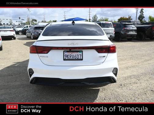 Snow White Pearl 2024 Kia Forte GT-Line