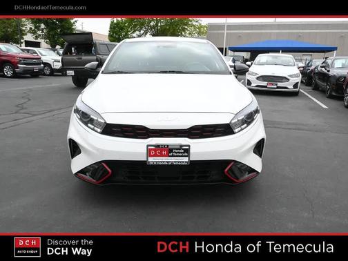 Snow White Pearl 2024 Kia Forte GT-Line