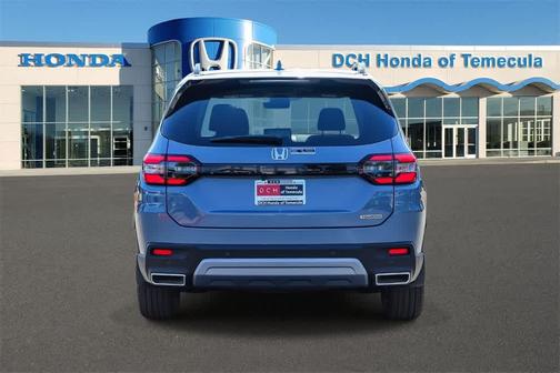 2025 Honda Pilot Touring 8-Passenger