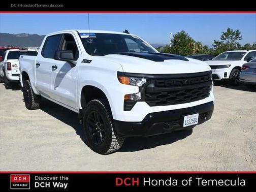2024 Chevrolet Silverado 1500 Custom Trail Boss
