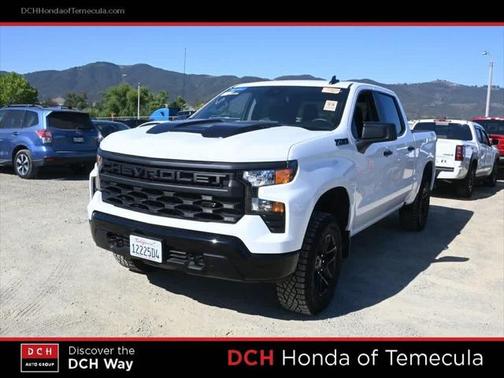 2024 Chevrolet Silverado 1500 Custom Trail Boss