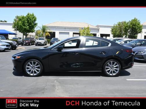 Jet Black Mica 2023 Mazda Mazda3 FWD w/Preferred Package