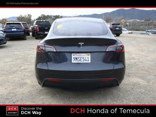 2024 Tesla Model Y RWD