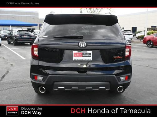 Crystal Black Pearl 2023 Honda Passport AWD TrailSport