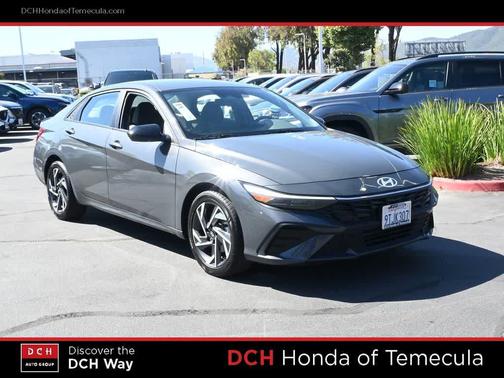 Ecotronic Gray 2025 Hyundai ELANTRA Sport