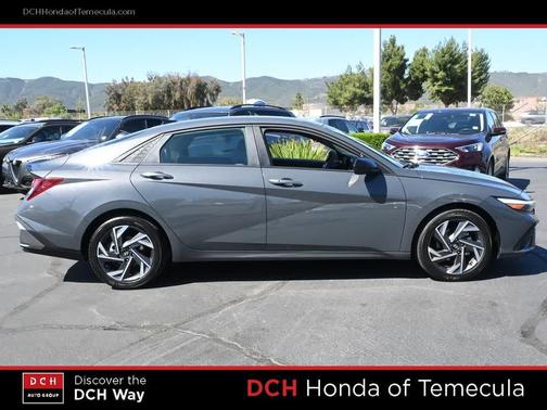 Ecotronic Gray 2025 Hyundai ELANTRA Sport
