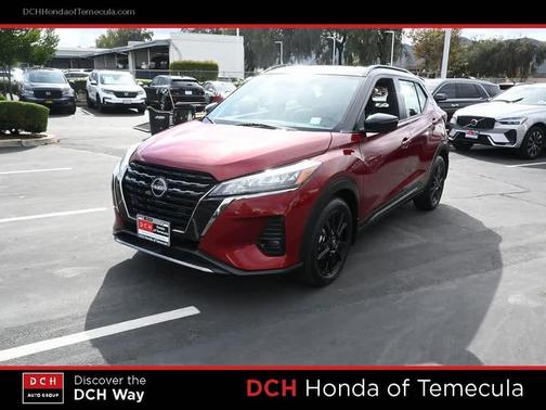 2023 Nissan Kicks SR