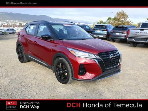 2023 Nissan Kicks SR