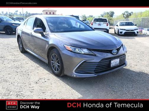 2022 Toyota Camry LE