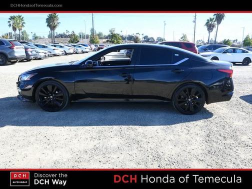 2022 Nissan Altima SR FWD