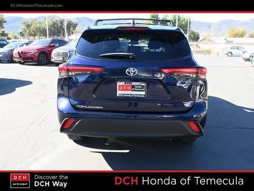 2021 Toyota Highlander L