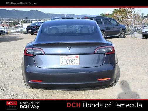 2020 Tesla Model 3 Standard Range