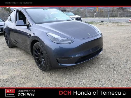 2023 Tesla Model Y Long Range Dual Motor All-Wheel Drive
