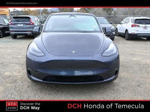 2023 Tesla Model Y Long Range Dual Motor All-Wheel Drive