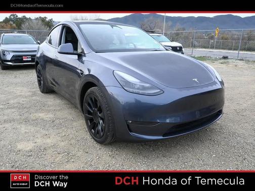2023 Tesla Model Y Long Range Dual Motor All-Wheel Drive
