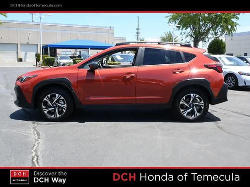 Sun Blaze Pearl 2025 Subaru Crosstrek Premium