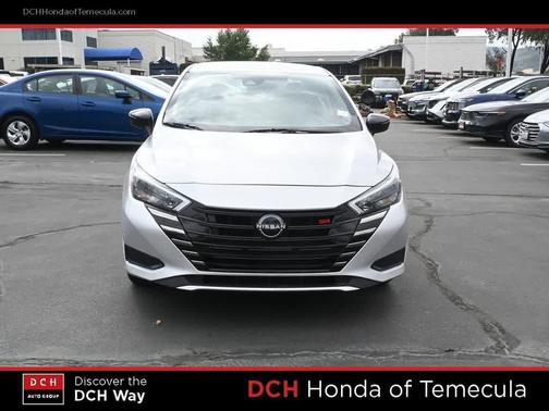 Brilliant Silver Metallic 2024 Nissan Versa 1.6 S