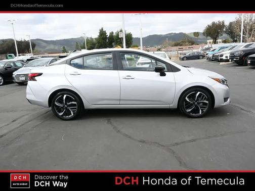 Brilliant Silver Metallic 2024 Nissan Versa 1.6 S