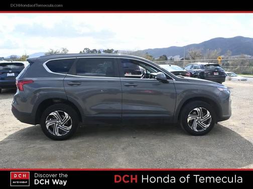 2021 Hyundai SANTA FE SE