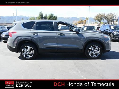 2021 Hyundai SANTA FE SE