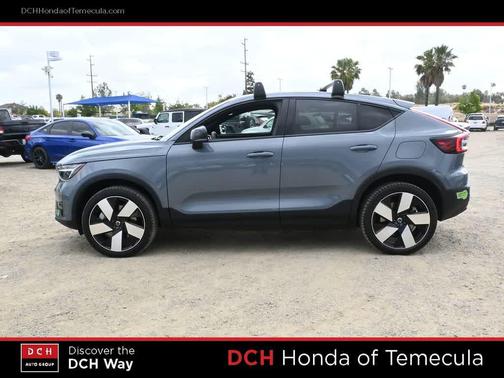 Thunder Gray Metallic 2023 Volvo C40 Recharge Pure Electric Twin Plus