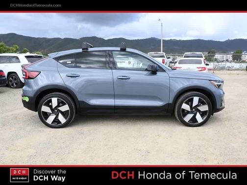 Thunder Gray Metallic 2023 Volvo C40 Recharge Pure Electric Twin Plus
