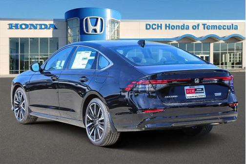2025 Honda Accord Hybrid Touring