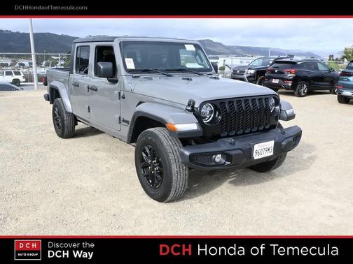 2022 Jeep Gladiator Altitude 4x4