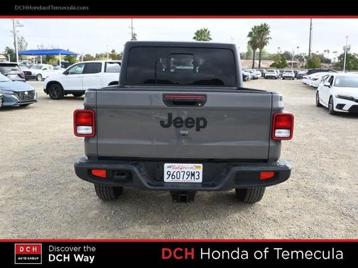 2022 Jeep Gladiator Altitude 4x4