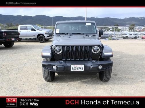 2022 Jeep Gladiator Altitude 4x4