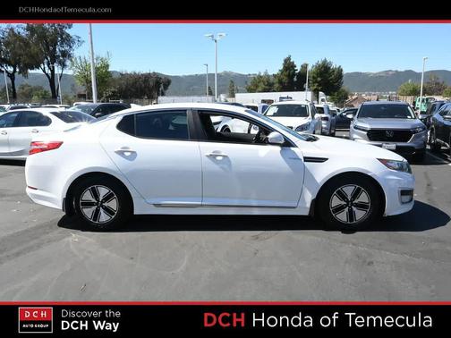 Snow White Pearl 2013 Kia Optima Hybrid LX