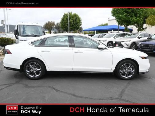 Platinum White Pearl 2025 Honda Accord Hybrid EX-L