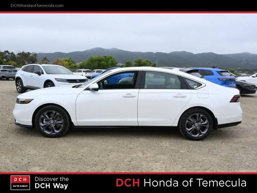 Platinum White Pearl 2025 Honda Accord Hybrid EX-L