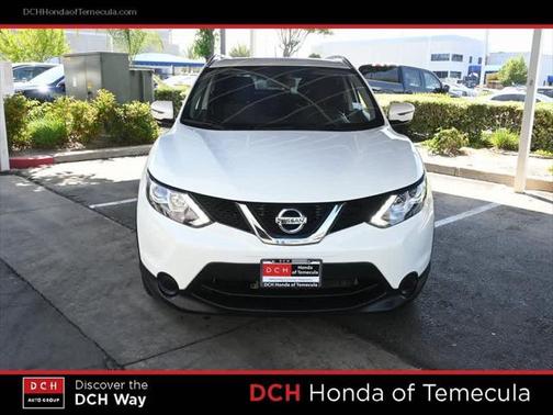 2017 Nissan Rogue Sport SV