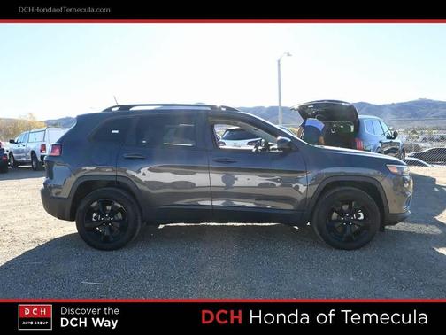 2023 Jeep Cherokee Altitude