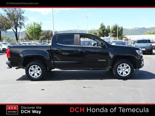 Black 2018 Chevrolet Colorado LT
