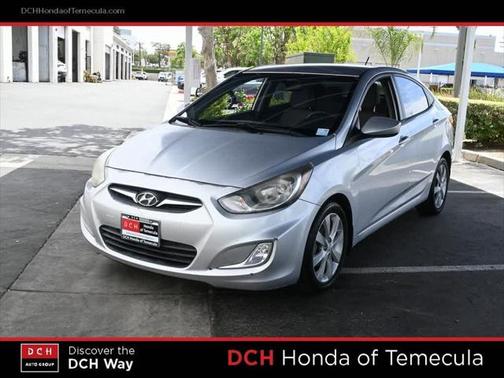 2012 Hyundai Accent GLS