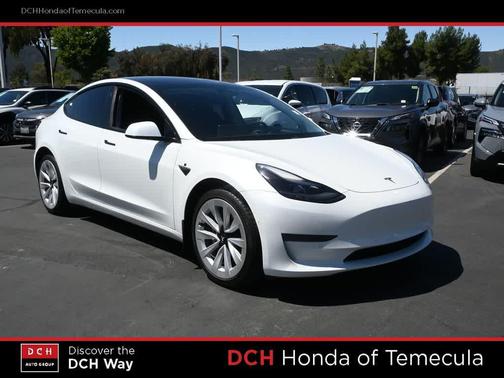 Pearl White Multi-Coat 2021 Tesla Model 3 Standard Range Plus